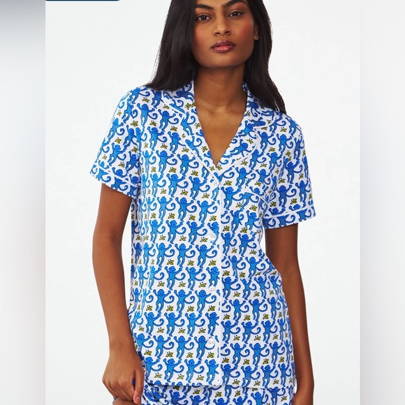 Roller Rabbit Other - Roller rabbit the originals monkey polo pajama TOP only blue size large NWOT